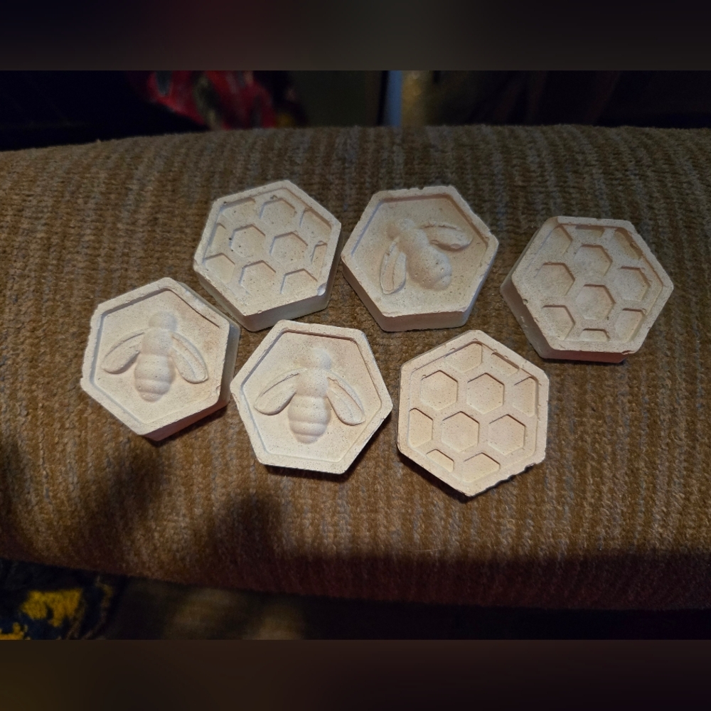 Bee and Honeycomb Craft Pieces